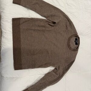 Banana Republic Men's Tan Crewneck Sweater